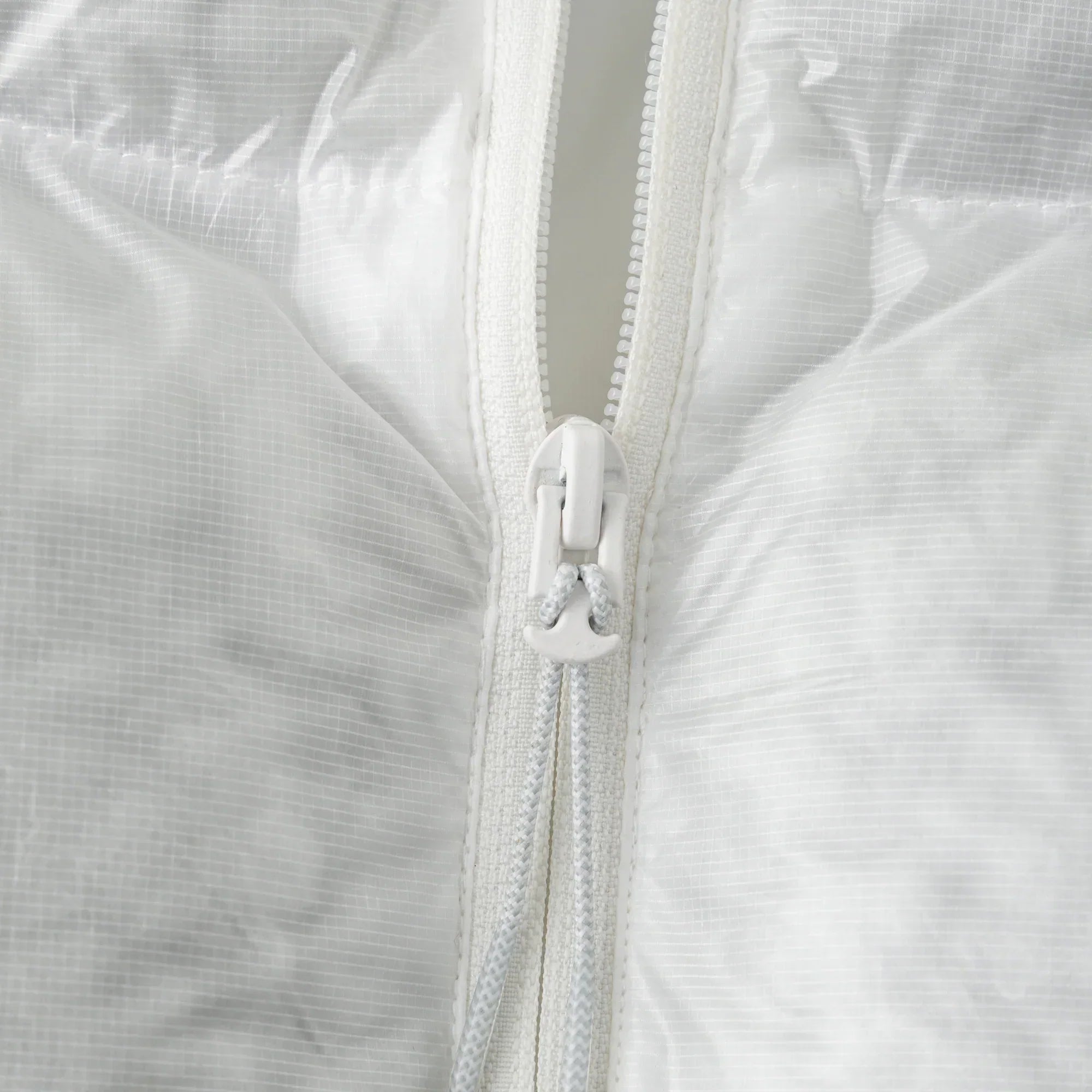 Mertra Translucent Puffer (Cloud)